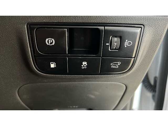 Hyundai TUCSON 1.6T Plug-in Hybrid Premium 5dr Auto WHITE