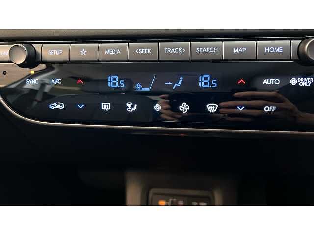 Hyundai IONIQ 5 239kW Ultimate 84 kWh 5dr AWD Auto
