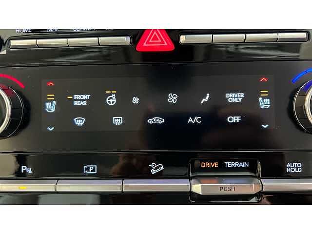 Hyundai SANTA FE 1.6 TGDi 239 Hybrid Ultimate 5dr 4WD Auto