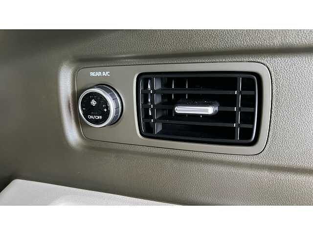 Hyundai SANTA FE 1.6 TGDi 239 Hybrid Ultimate 5dr 4WD Auto