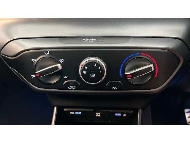Hyundai BAYON 1.0 TGDi 48V MHEV SE Connect 5dr DCT