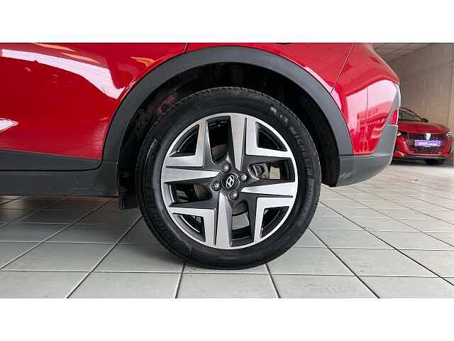 Hyundai BAYON 1.0 TGDi 48V MHEV Premium 5dr Red
