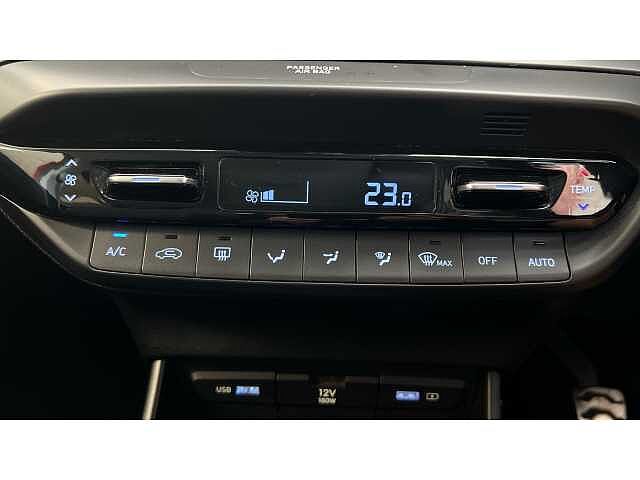Hyundai BAYON 1.0 TGDi 48V MHEV Premium 5dr Red