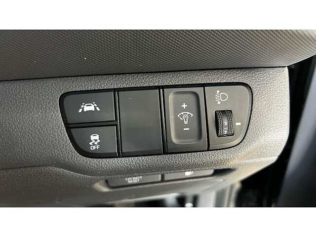 Hyundai IONIQ 1.6 GDi Hybrid SE Connect 5dr DCT