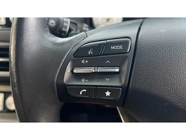 Hyundai KONA 150kW Ultimate 64kWh 5dr Auto White