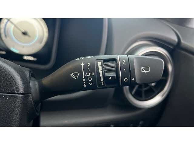 Hyundai KONA 150kW Ultimate 64kWh 5dr Auto White