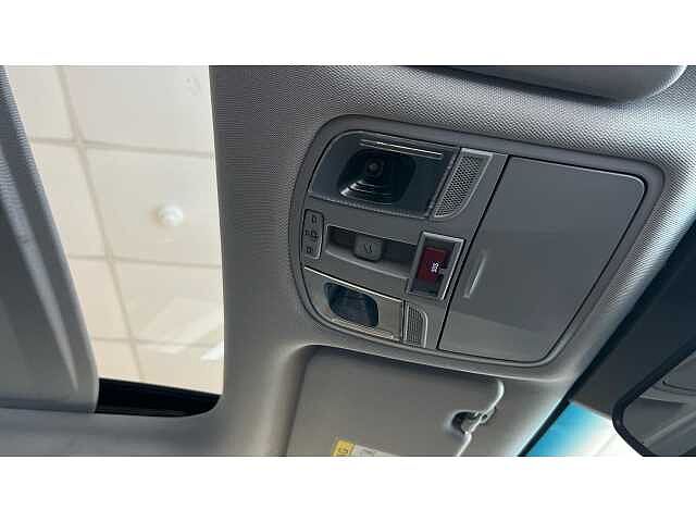 Hyundai KONA 150kW Ultimate 64kWh 5dr Auto White