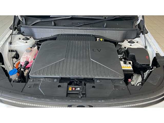 Hyundai KONA 115kW Advance 48kWh 5dr Auto White