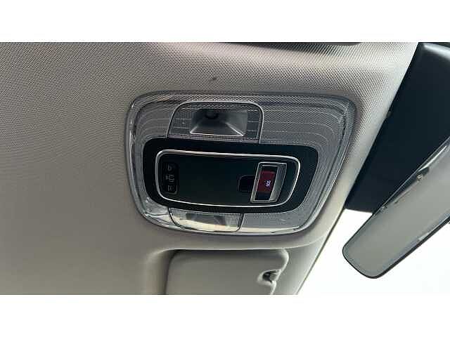 Hyundai KONA 115kW Advance 48kWh 5dr Auto White