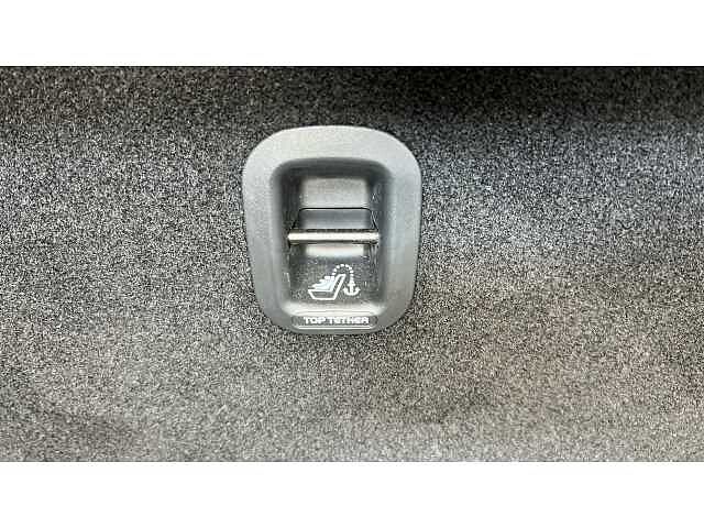 Hyundai KONA 115kW Advance 48kWh 5dr Auto White