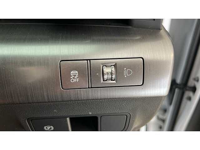 Hyundai KONA 115kW Advance 48kWh 5dr Auto White