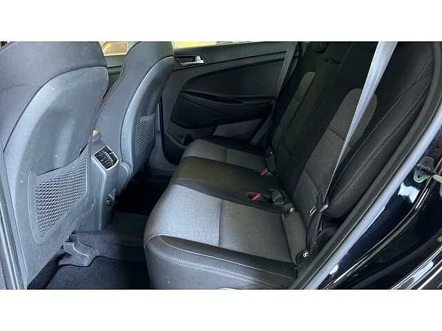 Hyundai TUCSON 1.6 GDi SE Nav 5dr 2WD Black