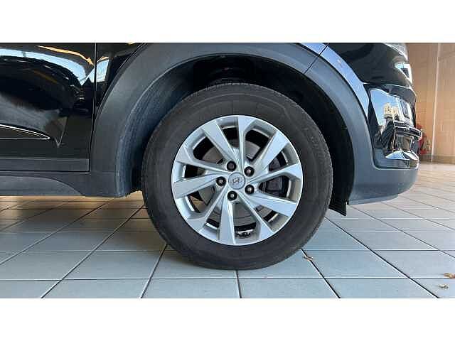 Hyundai TUCSON 1.6 GDi SE Nav 5dr 2WD Black