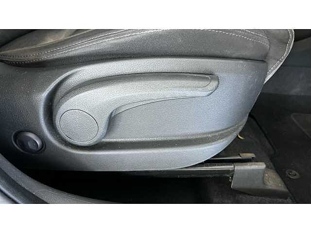 Hyundai TUCSON 1.6 GDi SE Nav 5dr 2WD Black