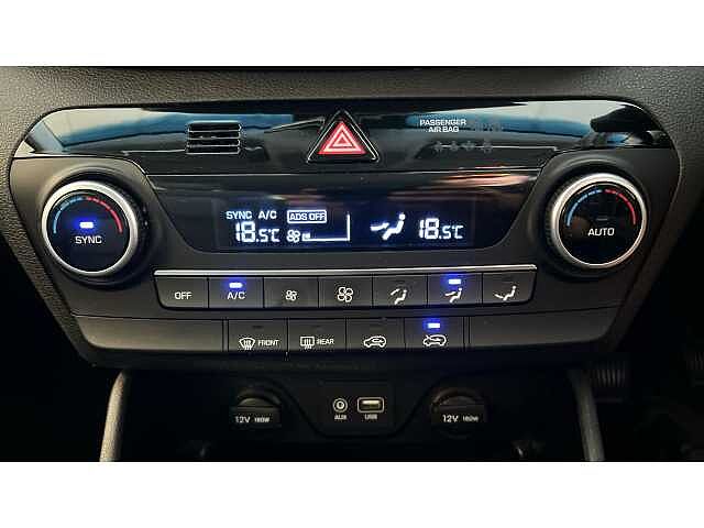 Hyundai TUCSON 1.6 GDi SE Nav 5dr 2WD Black