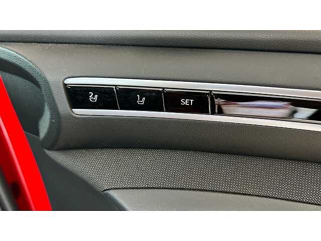 Hyundai TUCSON 1.6 TGDi Plug-in Hybrid Ultimate 5dr 4WD Auto