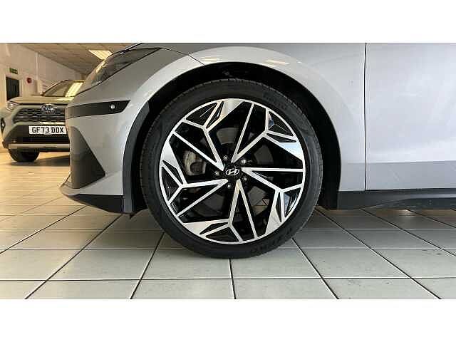 Hyundai IONIQ 6 168kW Ultimate 77kWh 4dr Auto