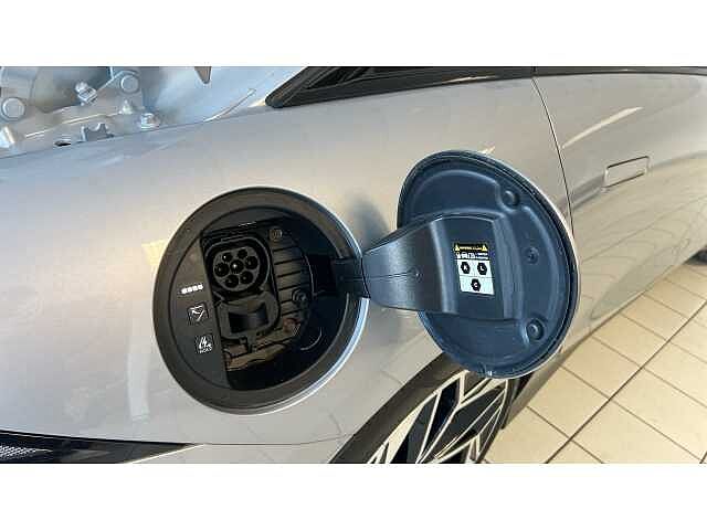 Hyundai IONIQ 6 168kW Ultimate 77kWh 4dr Auto