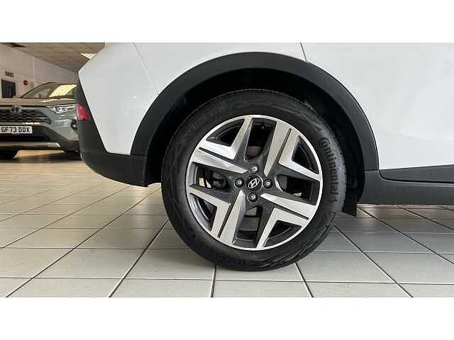 Hyundai BAYON 1.0 TGDi 48V MHEV Ultimate 5dr White