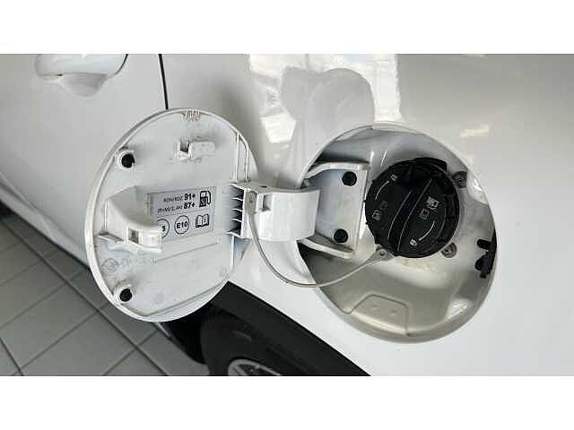Hyundai BAYON 1.0 TGDi 48V MHEV Ultimate 5dr White