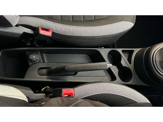 Hyundai i10 1.0 Advance 5dr Auto