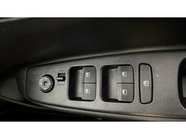 Hyundai i10 1.0 Advance 5dr Auto