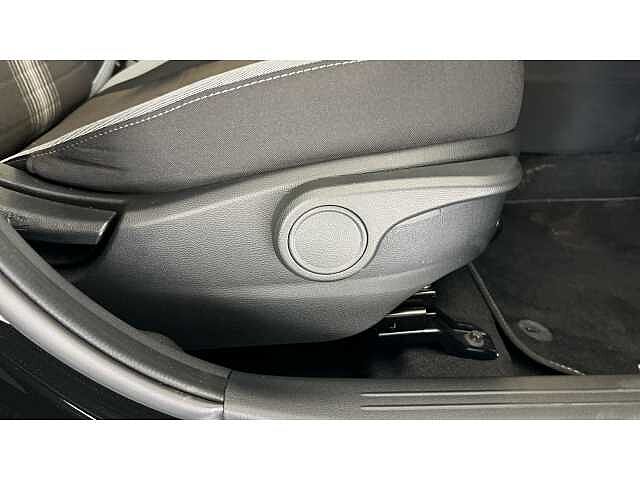 Hyundai i10 1.0 Advance 5dr Auto