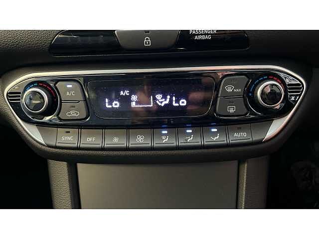 Hyundai i30 1.0T GDi Premium 5dr