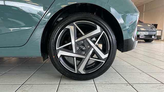 Hyundai i20 1.0T GDi Premium 5dr