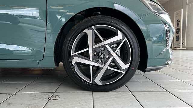 Hyundai i20 1.0T GDi Premium 5dr