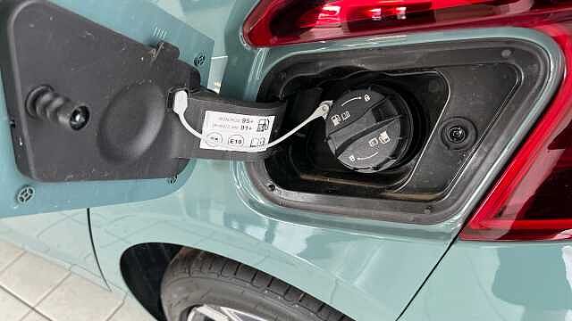 Hyundai i20 1.0T GDi Premium 5dr