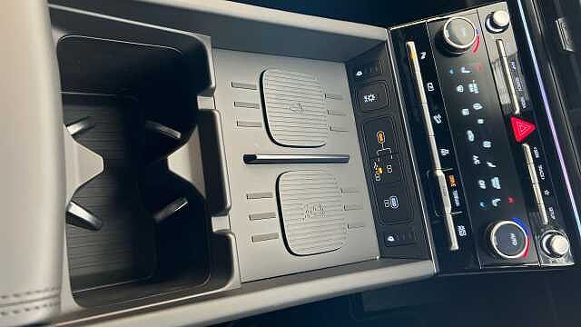 Hyundai Santa Fe 1.6 TGDi Plug-in Hybrid Calligraphy 5dr 4WD Auto