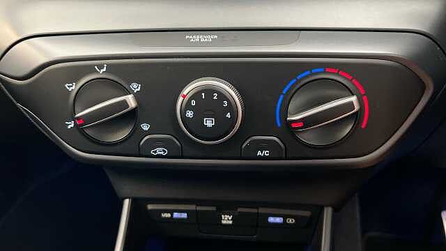 Hyundai BAYON BAYON 1.0 TGDi 48V MHEV SE Connect 5dr DCT GREY