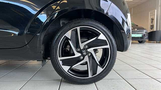 Hyundai I10 1.0 [58] Premium 5dr Auto [Nav] Black