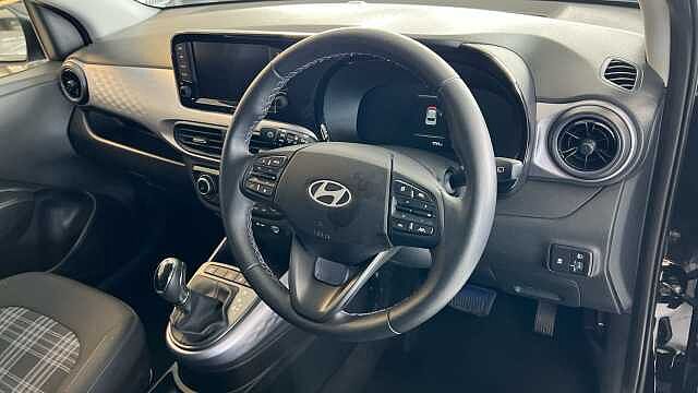 Hyundai I10 1.0 [58] Premium 5dr Auto [Nav] Black