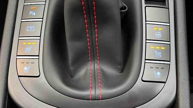 Hyundai KONA KONA 1.6T 138 N Line S 5dr Abyss Black