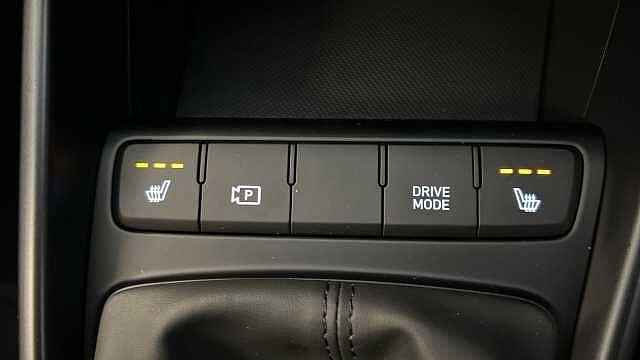 Hyundai I20 1.0T GDi 90 Black Line 5dr Dragon Red