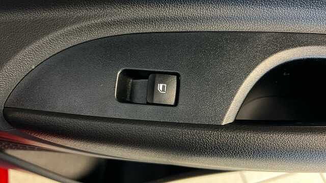 Hyundai I20 1.0T GDi 90 Black Line 5dr Dragon Red