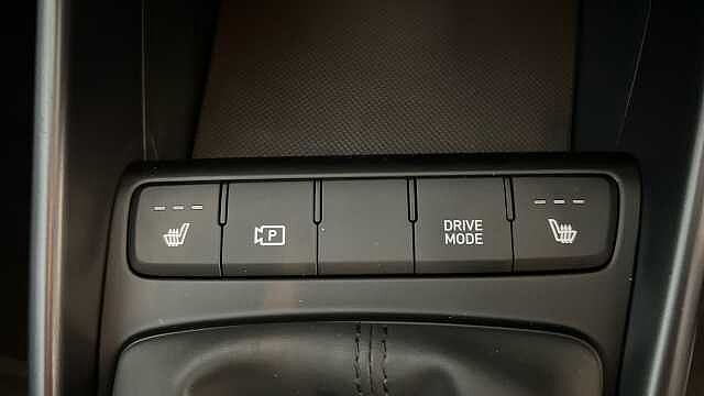 Hyundai I20 1.0T GDi 90 Black Line 5dr Dragon Red