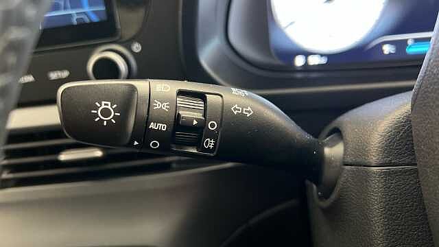 Hyundai I20 1.0T GDi Premium 5dr DCT Vibrant Blue