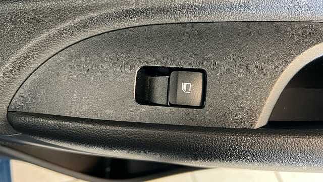 Hyundai I20 1.0T GDi Premium 5dr DCT Vibrant Blue