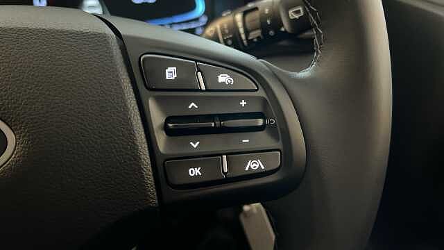 Hyundai I10 I10 1.0 [63] Advance 5dr [Nav] Vibrant Blue