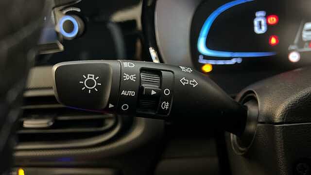 Hyundai I10 I10 1.0 [63] Advance 5dr [Nav] Vibrant Blue