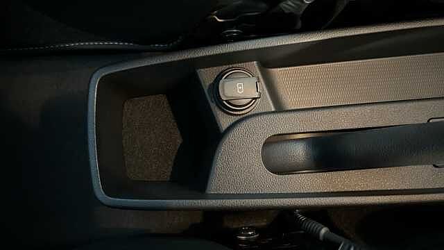 Hyundai I10 I10 1.0 [63] Advance 5dr [Nav] Vibrant Blue