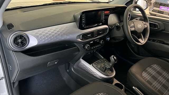 Hyundai i10 1.2 [79] Premium 5dr Auto [Nav]