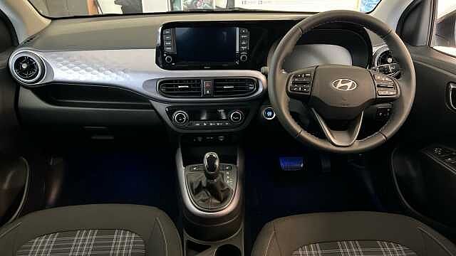 Hyundai i10 1.2 [79] Premium 5dr Auto [Nav]