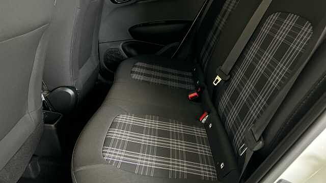Hyundai i10 1.2 [79] Premium 5dr Auto [Nav]