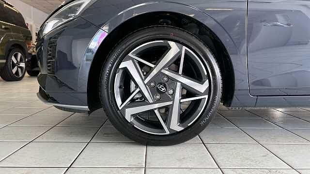 Hyundai i20 1.0T GDi 90 Tech Line 5dr