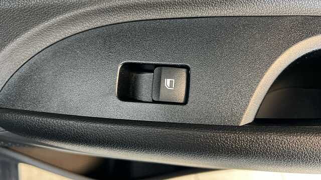 Hyundai i20 1.0T GDi 90 Tech Line 5dr