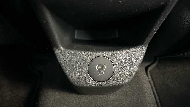 Hyundai i20 1.0T GDi 90 Tech Line 5dr